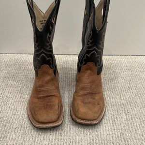 Kids cowboy boots